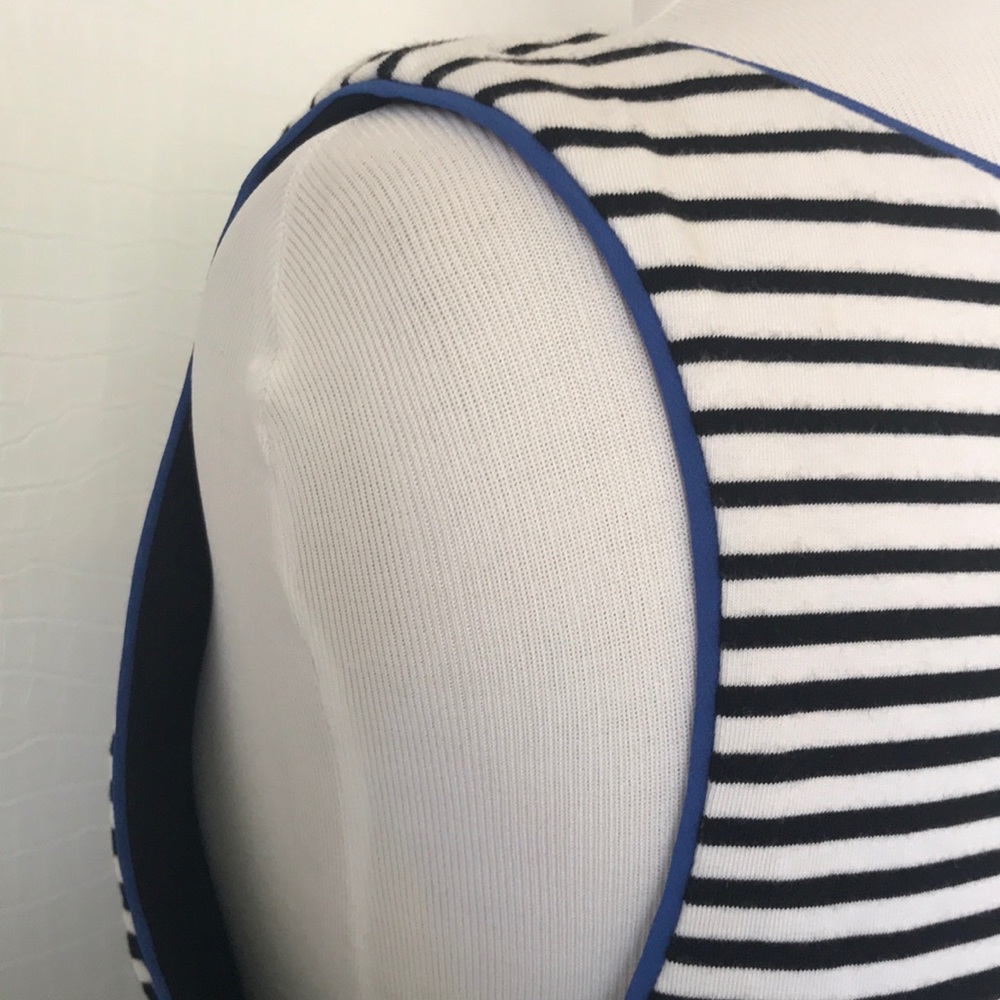 EXPRESS STRIPES TOP. - Picture 5 of 7